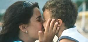 mom kiss